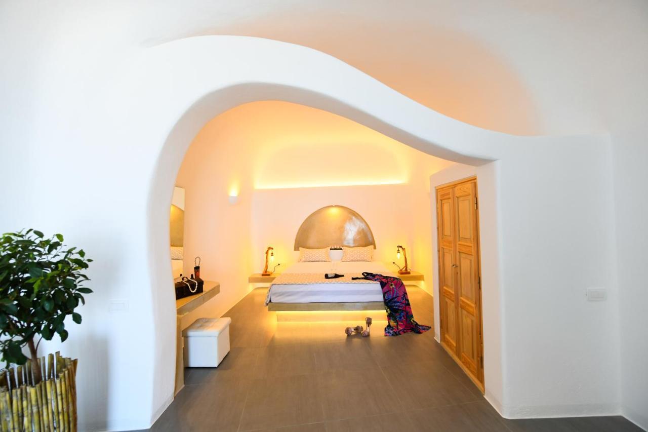 Luxe Efis Home Sea View 4 Villas & 4 Prive Jacuzzi Imerovigli  Exterior photo